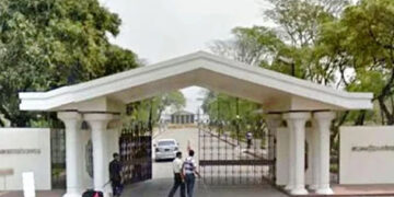 তিতুমীর কলেজের শিক্ষার্থীদের সড়ক ও রেলপথ অবরোধ