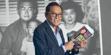 ধনী হওয়ার উপায় জানানো বিখ্যাত লেখকের নিজেরই ঋণ ১.২ বিলিয়ন ডলার!